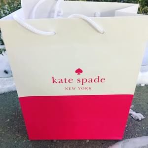 Meet your Posher, Aleisha